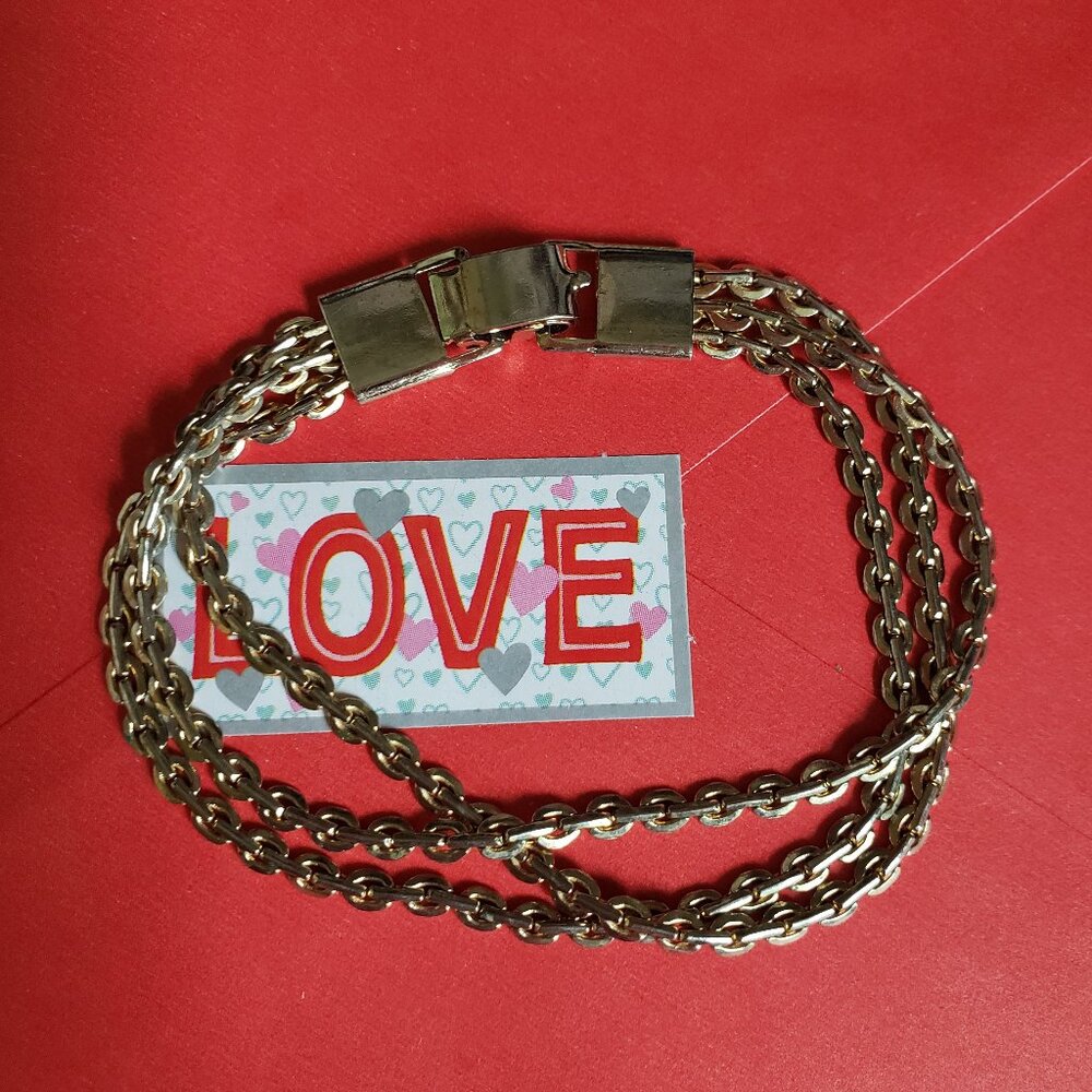 VINTAGE GOLD TONED BRACELET